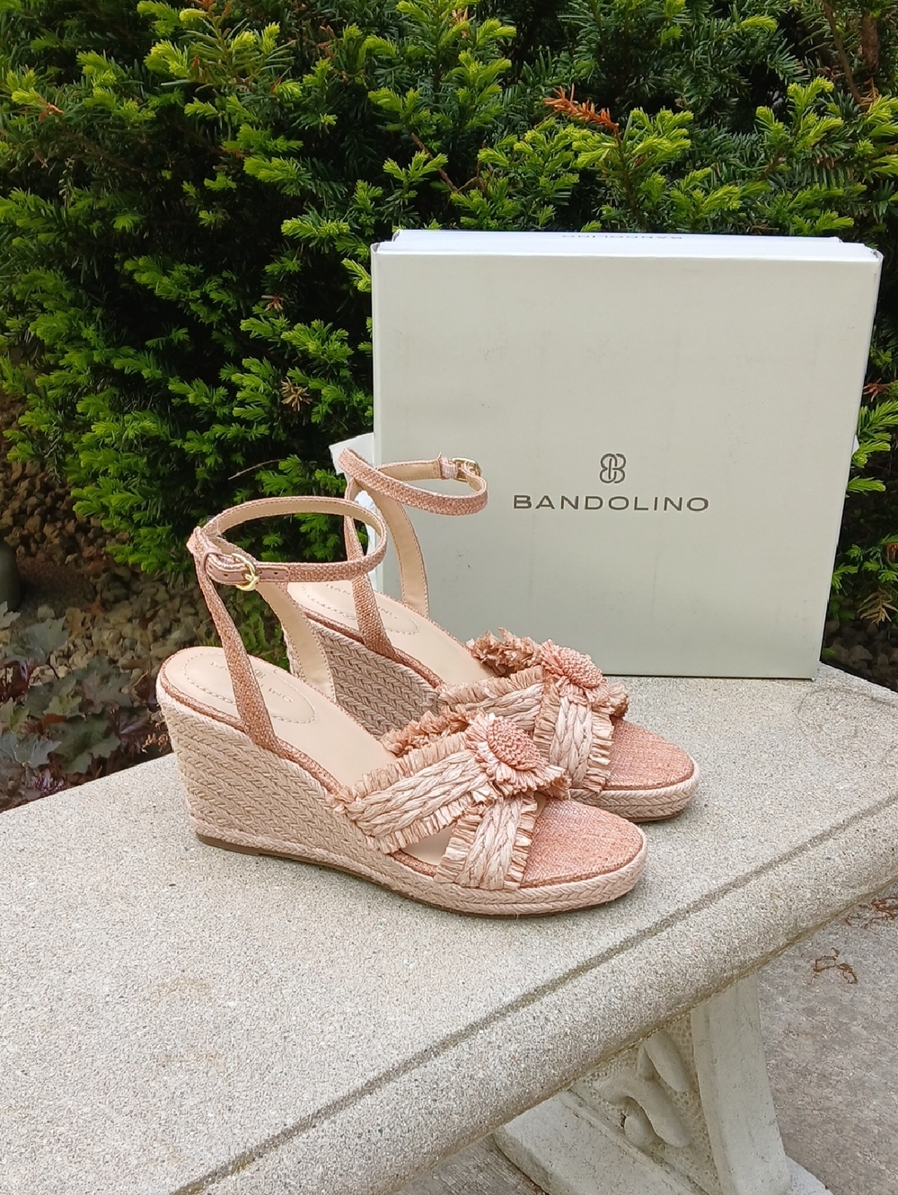 Women's Krista Espadrille Flower Wedge Sandals Lt Pink Sz 9